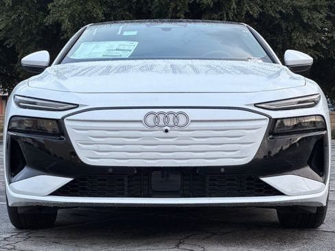 New 2025 Audi A6 e-tron Premium AWD/4WD image 6