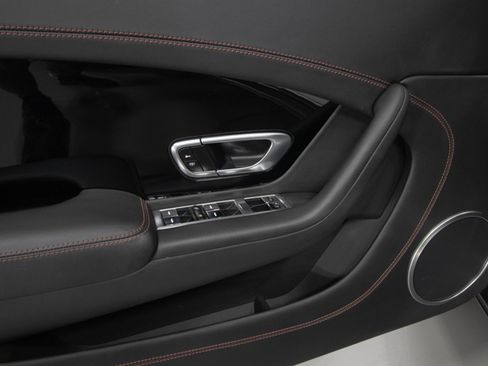 Used 2018 Bentley Continental GT AWD/4WD image 35