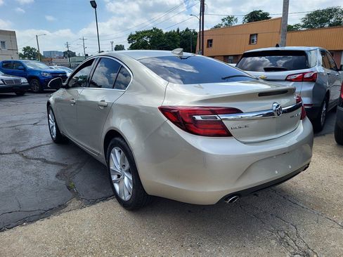 Used 2016 Buick Regal FWD image 5