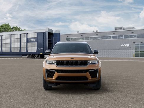 New 2026 Jeep Grand Cherokee L Summit w/ Obsidian Package AWD/4WD image 7