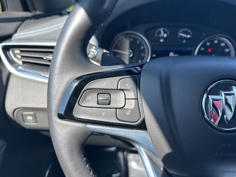 Used 2024 Buick Enclave Essence FWD image 19