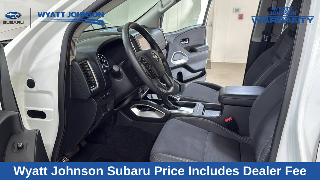 Used 2024 Nissan Frontier SV w/ Technology Package AWD/4WD image 15
