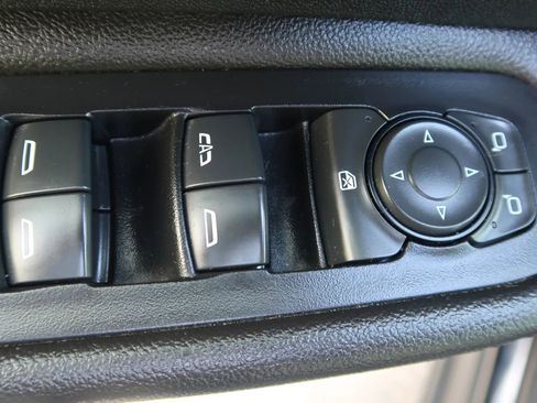 Used 2020 GMC Terrain Denali w/ Denali Premium Package FWD image 28