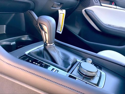New 2026 MAZDA MAZDA3 2.5 S Sedan w/ Preferred Pkg image 7