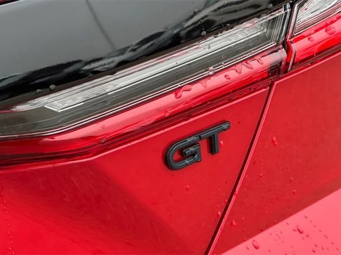 Used 2025 Toyota Camry XSE image 28