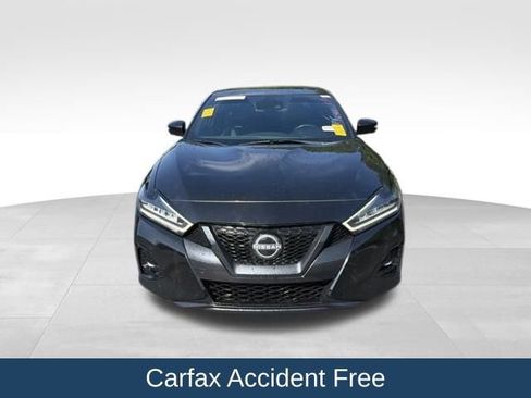 Used 2023 Nissan Maxima SR w/ Sport Mat Group FWD image 3
