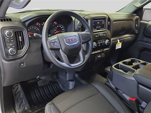 Used 2025 GMC Sierra 1500 Pro w/ Convenience Package image 15