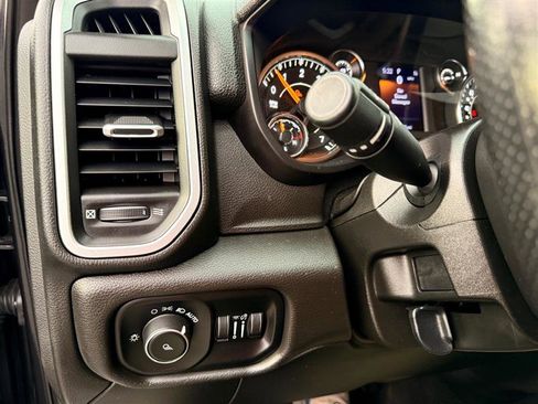 Used 2020 RAM 2500 Big Horn image 30