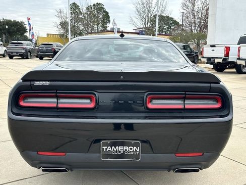 Used 2021 Dodge Challenger R/T w/ Blacktop Package image 3