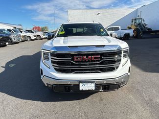 New 2026 GMC Sierra 1500 SLT w/ SLT Convenience Package video 2