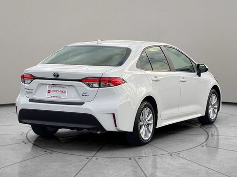 Certified 2025 Toyota Corolla LE w/ LE Premium Package FWD image 6