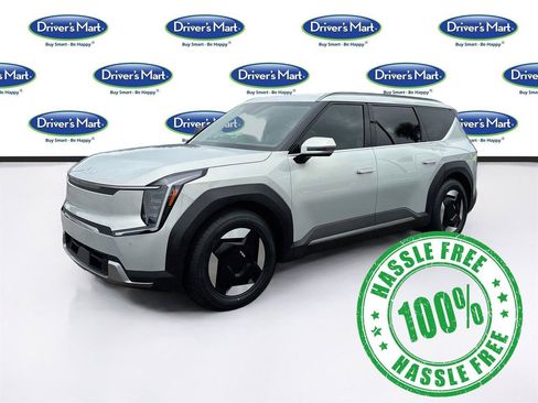 Used 2024 Kia EV9 Wind AWD/4WD image 3