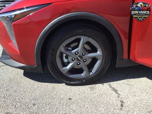 Used 2025 Kia K4 FWD image 25