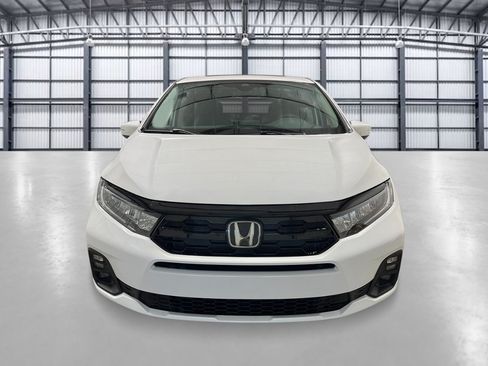 New 2026 Honda Odyssey Touring image 10