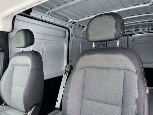 New 2026 RAM ProMaster 3500 w/ Convenience Group image 17