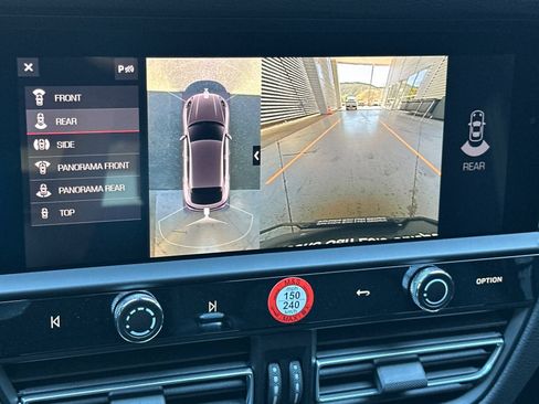 New 2026 Porsche Macan AWD/4WD image 24