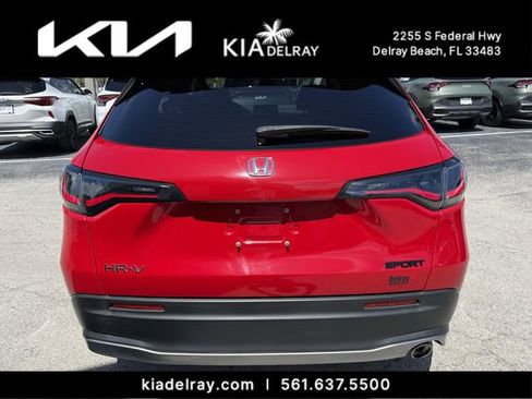 Used 2024 Honda HR-V Sport image 4