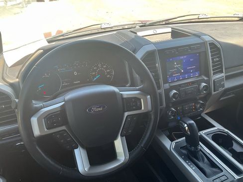 Used 2019 Ford F150 Lariat w/ Equipment Group 502A Luxury AWD/4WD image 25