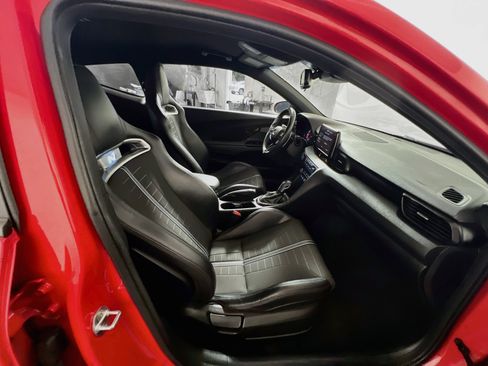 Used 2022 Hyundai Veloster N FWD image 30