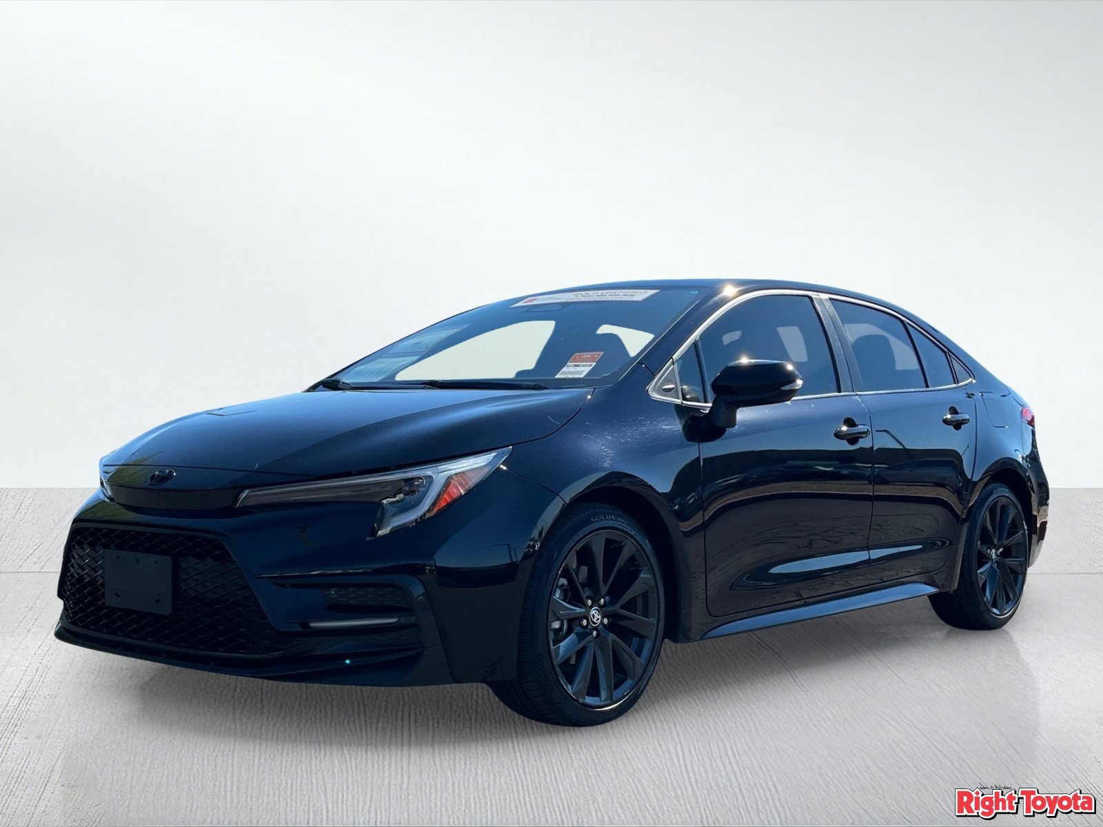 Certified 2024 Toyota Corolla XSE FWD image 2