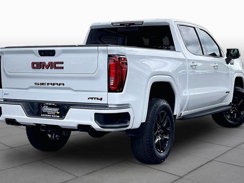 Used 2021 GMC Sierra 1500 AT4 w/ AT4 Premium Package AWD/4WD image 13