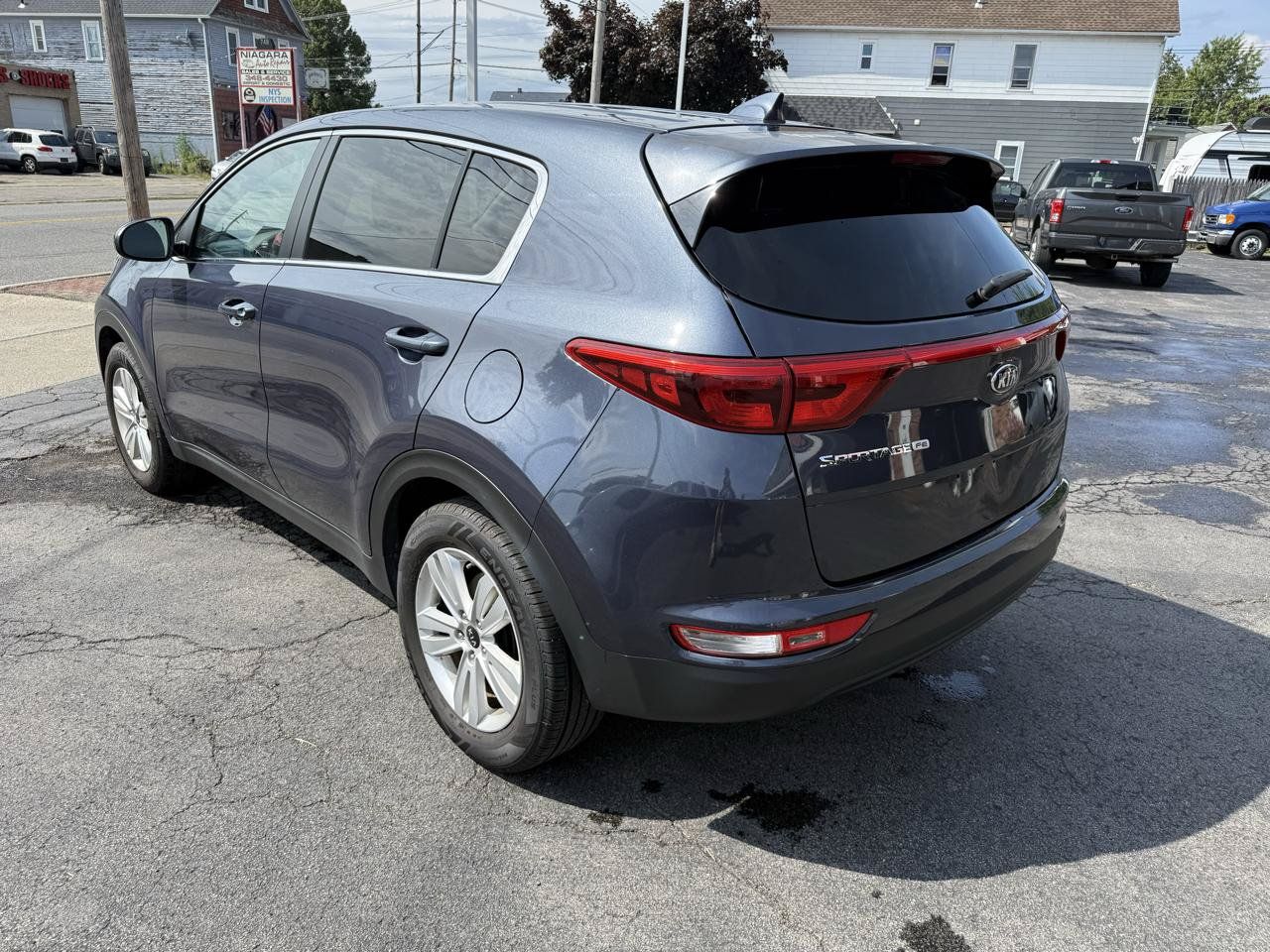 Used 2019 Kia Sportage LX FWD image 7