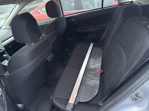 Used 2014 Subaru Crosstrek 2.0i Premium w/ Popular Package #2 image 10