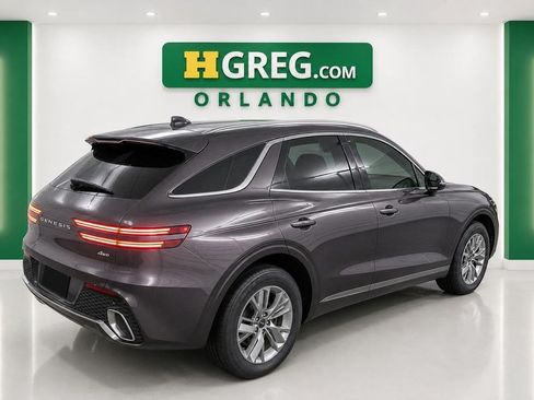 Used 2022 Genesis GV70 2.5T AWD/4WD image 4