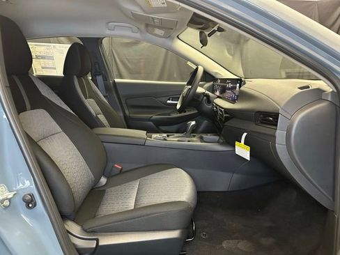 New 2026 Nissan Sentra SV w/ SV Convenience Package FWD image 14