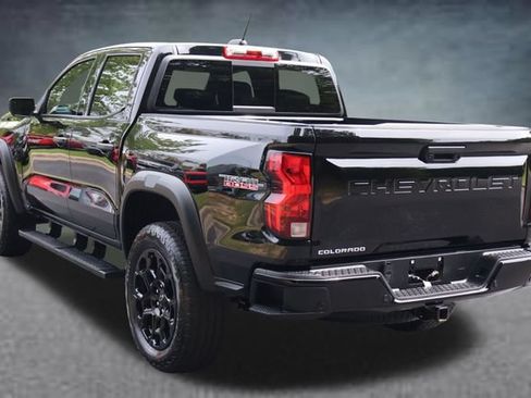 Used 2026 Chevrolet Colorado Trail Boss AWD/4WD image 19