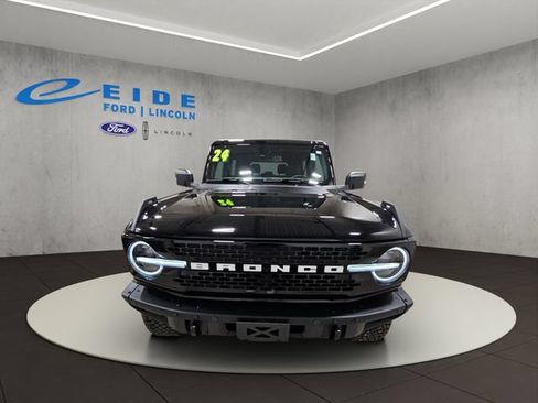 Used 2024 Ford Bronco Wildtrak AWD/4WD image 6