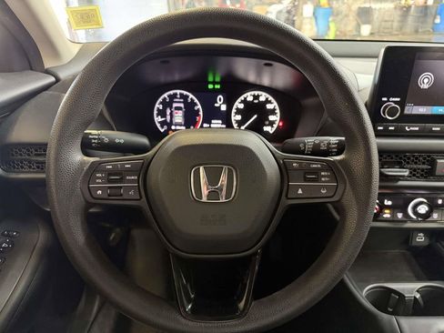 Used 2023 Honda HR-V LX image 10