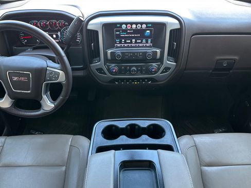 Used 2017 GMC Sierra 2500 SLT w/ Duramax Plus Package AWD/4WD image 15
