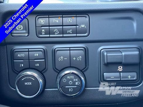 New 2025 Chevrolet Suburban Premier w/ Sun And Tow Package image 18
