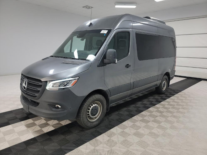 Used 2023 Mercedes-Benz Sprinter 2500 image 1