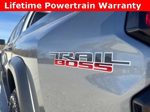 Used 2026 Chevrolet Colorado Trail Boss image 11