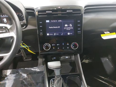 Certified 2023 Hyundai Tucson SE AWD/4WD image 21