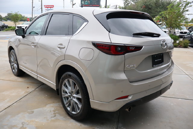 Used 2025 MAZDA CX-5 AWD 2.5 S w/ Premium Plus Pkg image 6