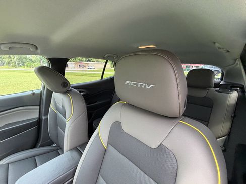 New 2026 Chevrolet Trax ACTIV w/ Driver Confidence Package FWD image 17