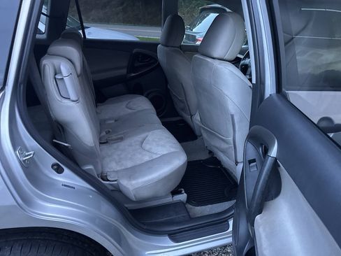 Used 2011 Toyota RAV4 4WD w/ 3rd Row image 9
