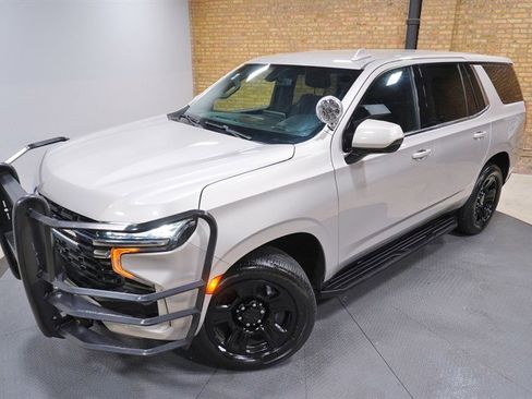 Used 2022 Chevrolet Tahoe 4WD PPV Police image 2