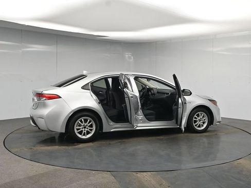 Used 2020 Toyota Corolla LE image 47
