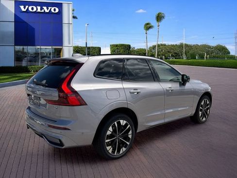 New 2026 Volvo XC60 T8 Plus w/ Protection Package Premier AWD/4WD image 7