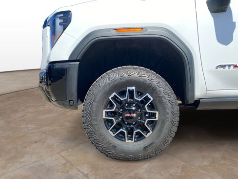 New 2026 GMC Sierra 2500 AT4X image 31