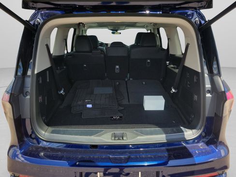 Used 2026 INFINITI QX80 Luxe w/ Cargo Package AWD/4WD image 26
