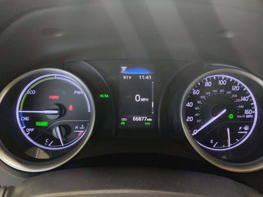 Used 2021 Toyota Camry LE FWD image 23