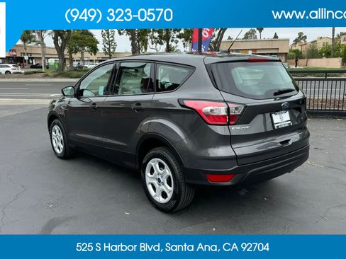 Used 2018 Ford Escape S FWD image 4
