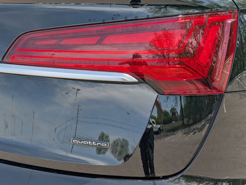 Used 2023 Audi Q5 2.0T Premium Plus AWD/4WD image 17
