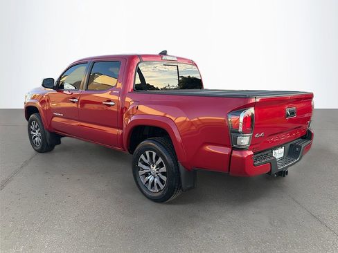 Used 2022 Toyota Tacoma Limited AWD/4WD image 6