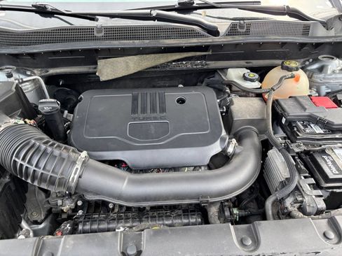 Used 2024 Chevrolet Blazer LT FWD image 31